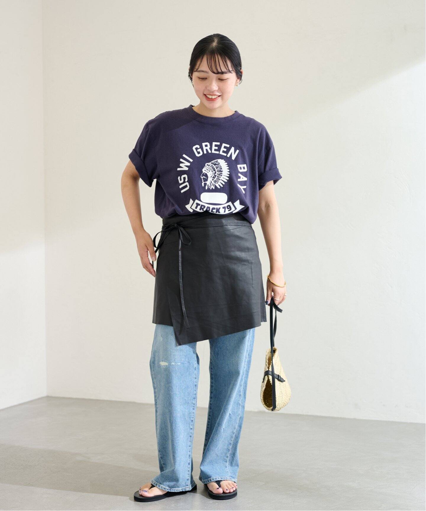 THRIFTY LOOK/スリフティルック 別注レザーラップスカート（ミニ  