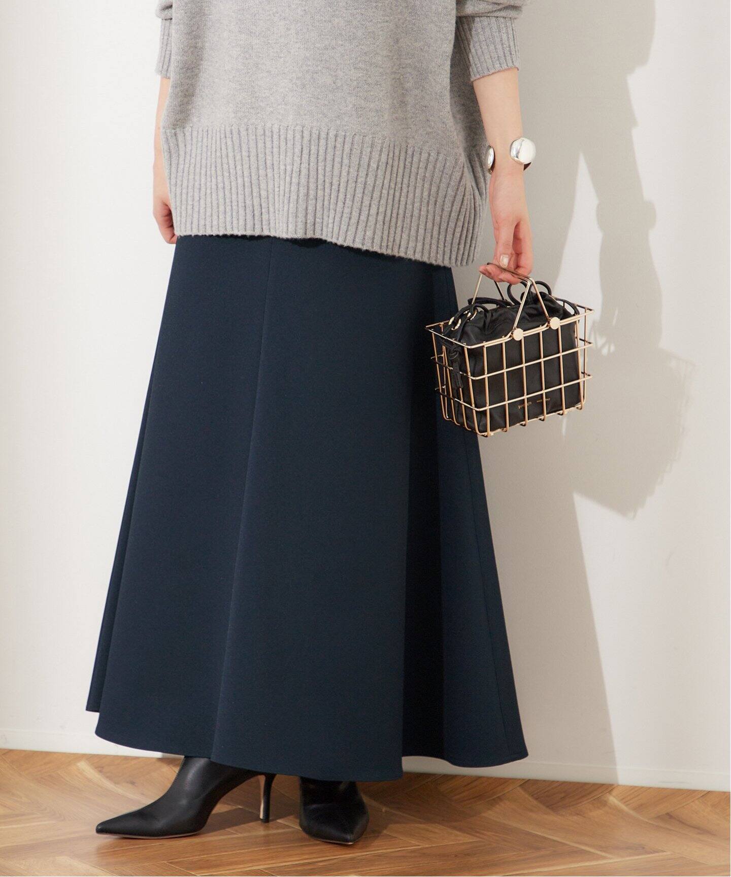フォルムフレアスカート（ロング・マキシ丈スカート）｜JOURNAL 