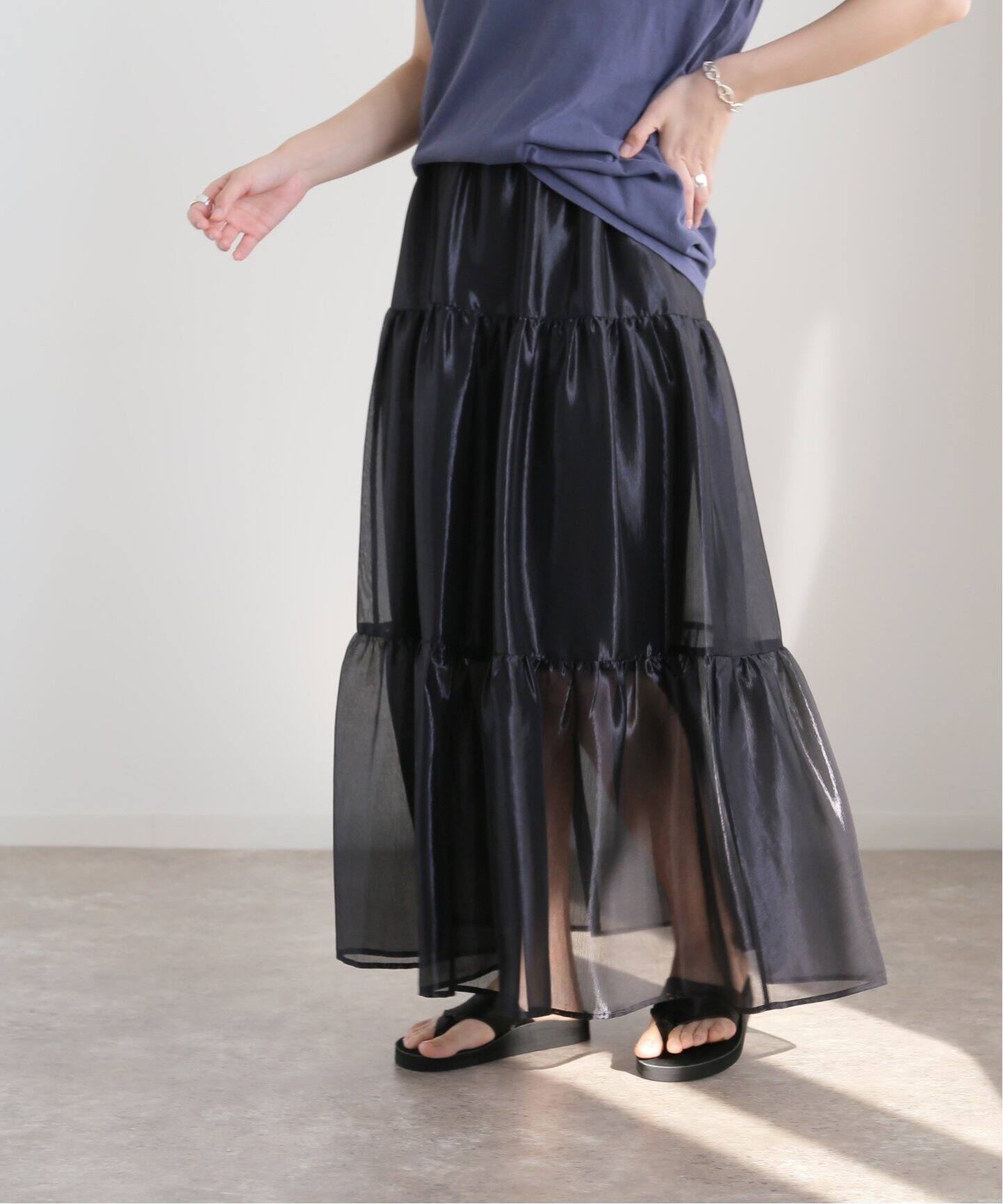 グロッシーカールマイヤーティアードスカート（ロング・マキシ丈  