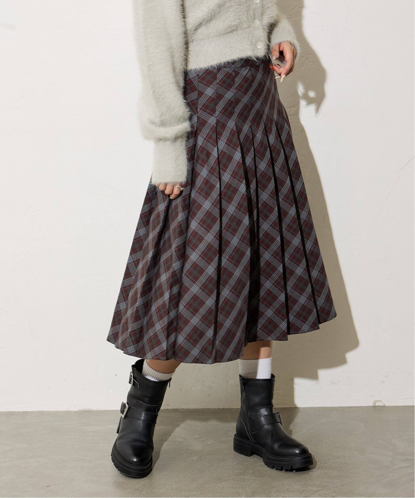 チェックプリーツスカート（ひざ丈スカート）｜Oriens JOURNAL  