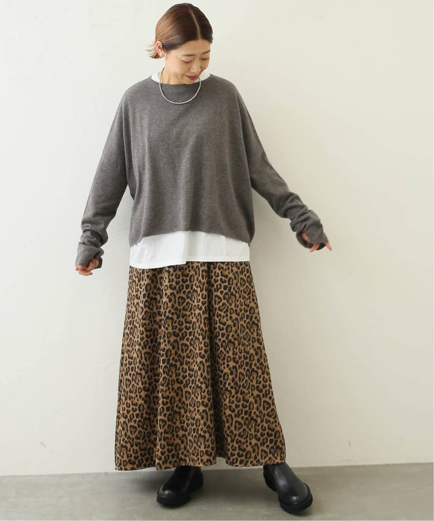 レオパードサテン マキシスカート（ロング・マキシ丈スカート  