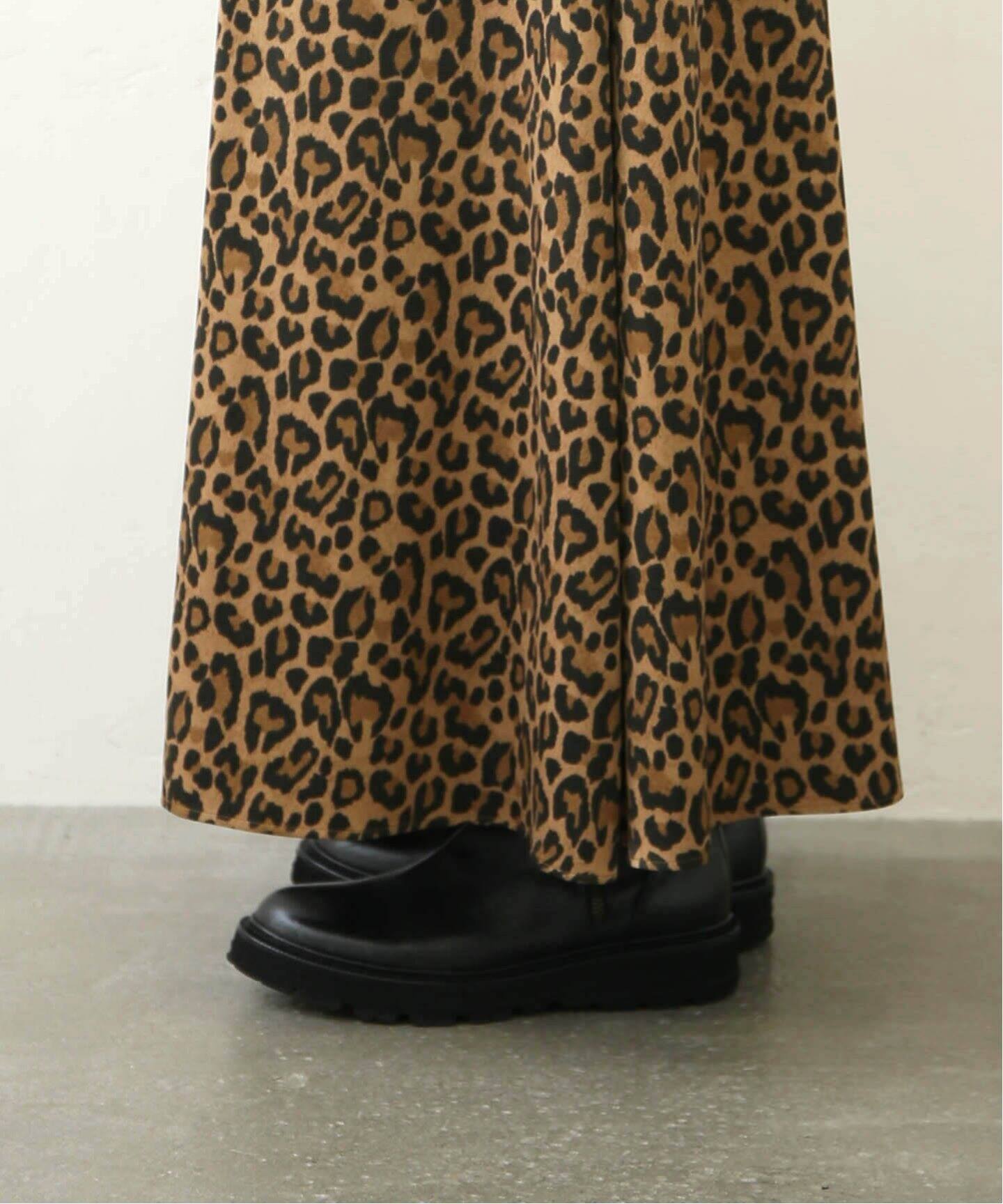 レオパードサテン マキシスカート（ロング・マキシ丈スカート  