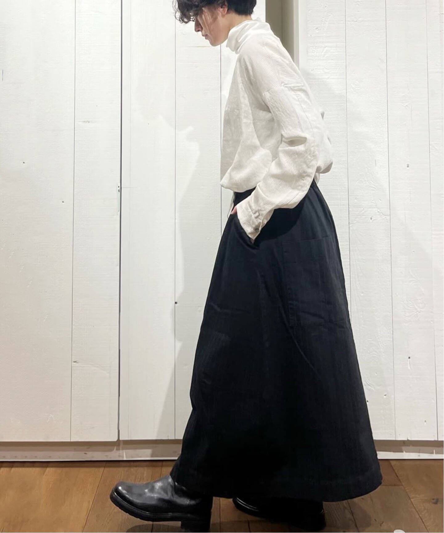 album di famiglia/アルバム ディ ファミリア】 PINSTRIPED SKIRT  