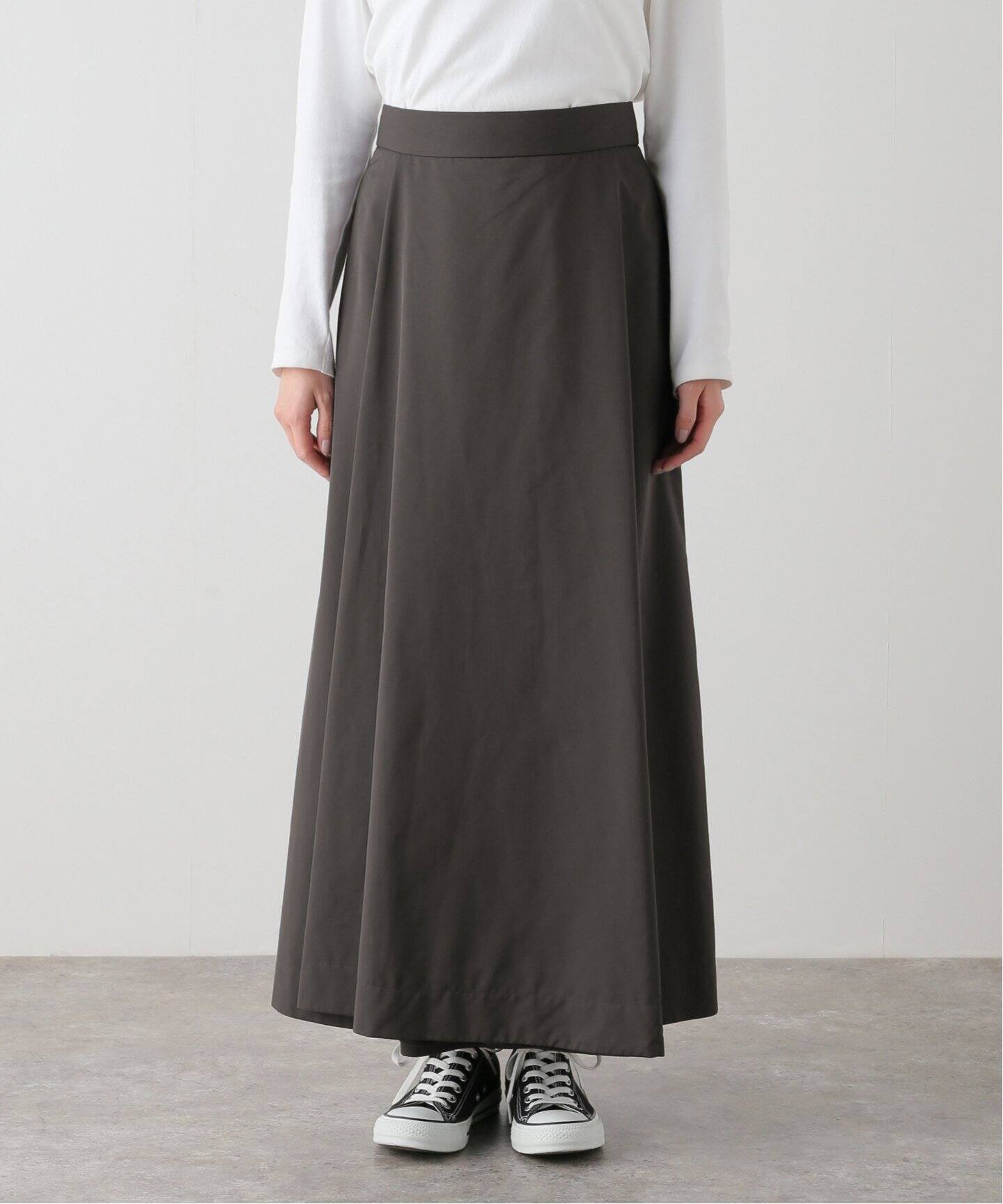 ATON/エイトン】 NYLON TWILL PADDED SKIRT（ロング・マキシ丈スカート 