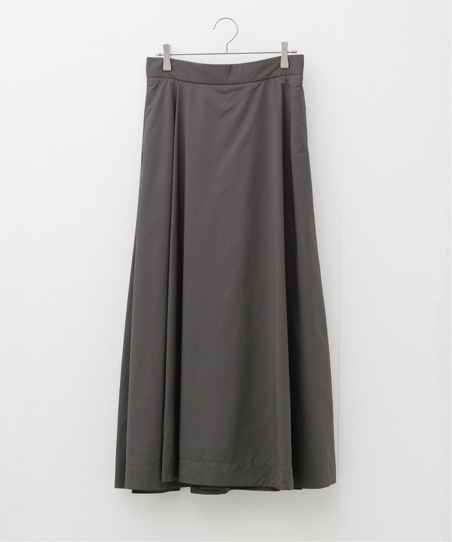 ATON/エイトン】 NYLON TWILL PADDED SKIRT（ロング・マキシ丈スカート 