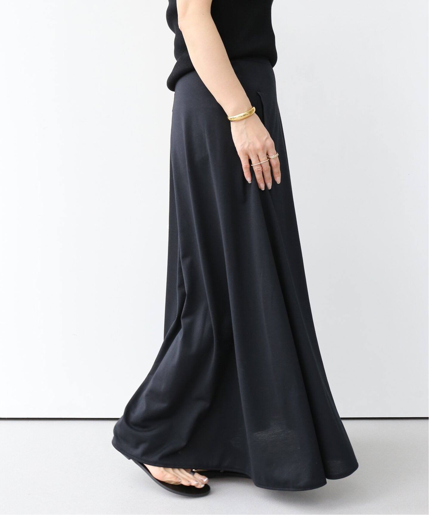 COGTHEBIGSMOKE/コグ ザ ビッグスモーク】 HALO SEMI-FLARE SKIRT  