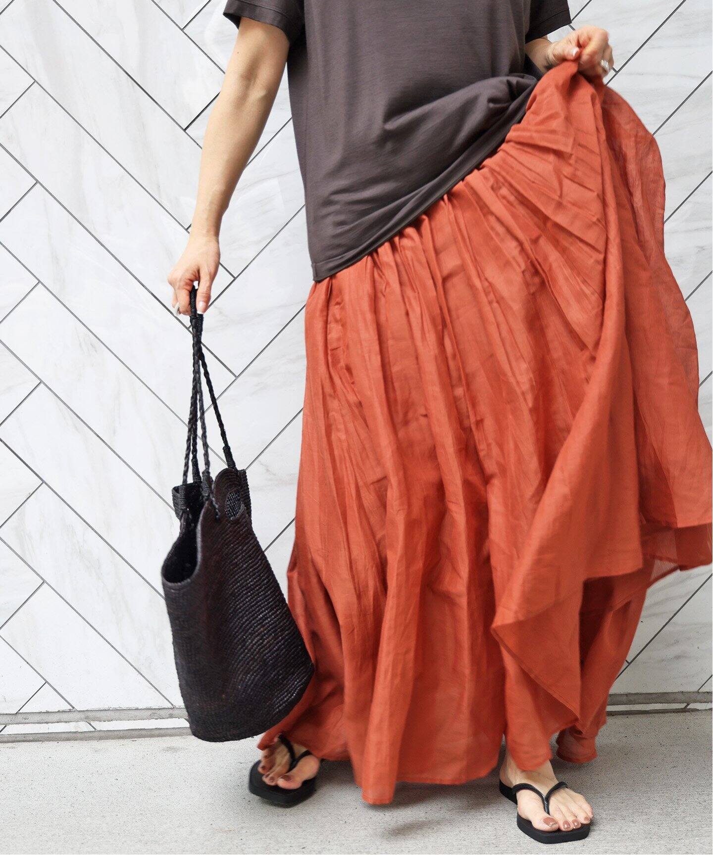 MARILYN MOON/マリリンムーン】 TUCK TECHNIGUE SHEER SKIRT（ロング  