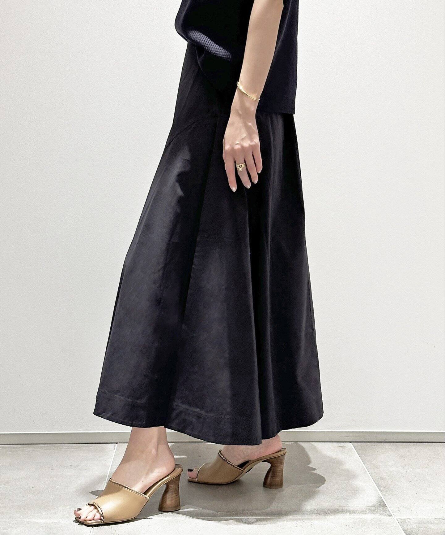 STUDIO NICHOLSON/スタジオ ニコルソン】SIDE PEPLUM スカート（ロング  