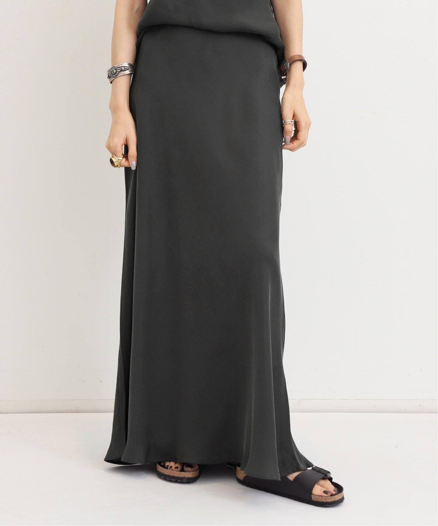 SHAINA MOTE/シャイナ モート】 BIAS FLARE SKIRT（ロング・マキシ丈  