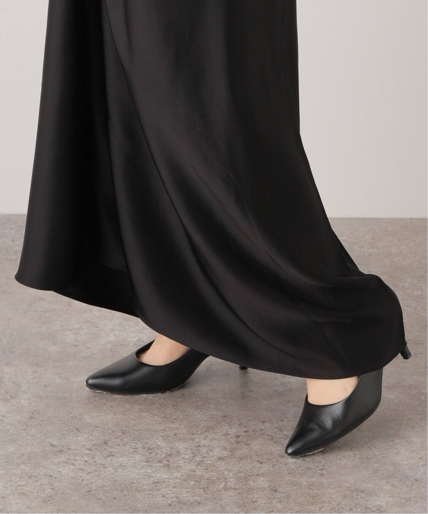 TOTEME/トーテム】サテンノットスカート（ロング・マキシ丈スカート  