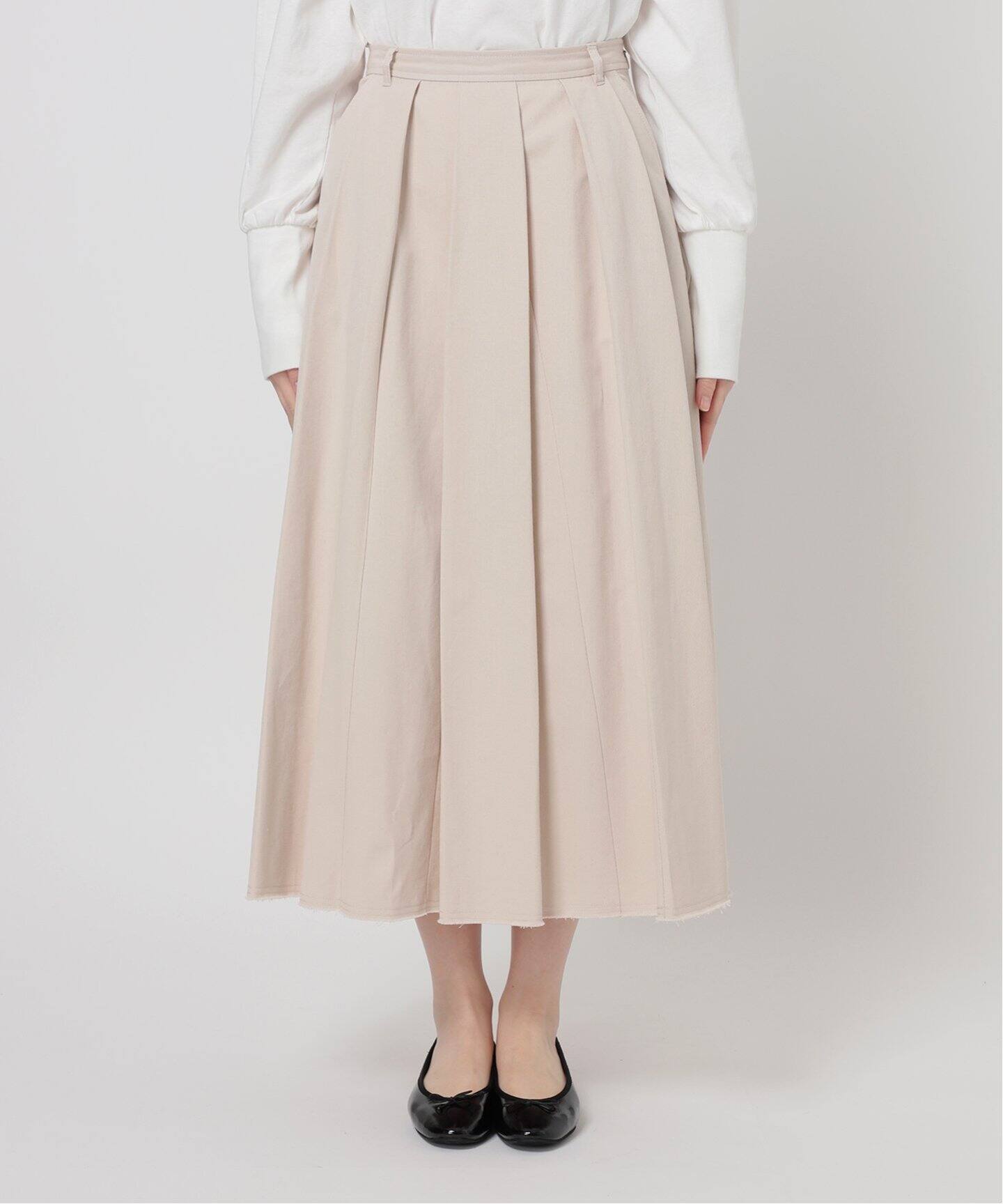 未使用級♡フォクシー バロン フレアスカート タック ホワイト 40/L 未使用級♡フォクシー バロン フレアスカート タック ホワイト
