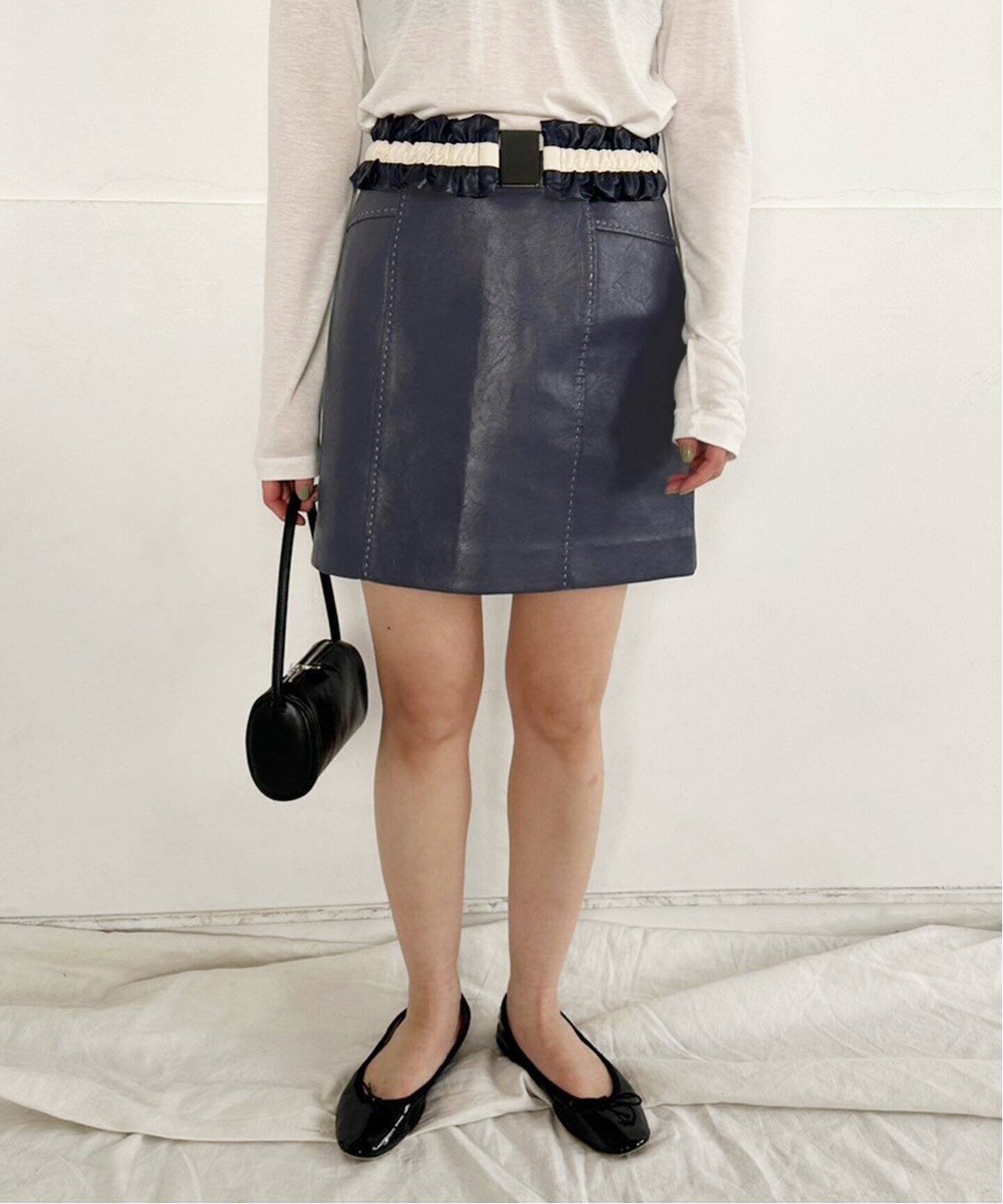 BAUM UND PFERDGARTEN/バウム ウンド ヘルガーデン】ミニレザー  