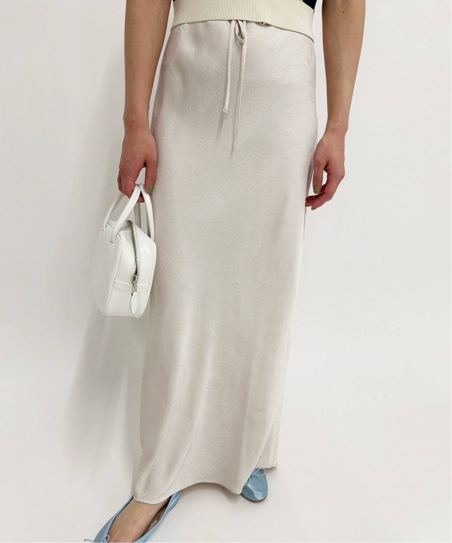 BAUM UND PFERDGARTEN/バウム ウンド ヘルガーデン】サテンスカート  