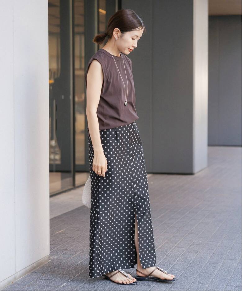 VERMEIL par iena（ヴェルメイユパーイエナ）の「フラワージャガード  