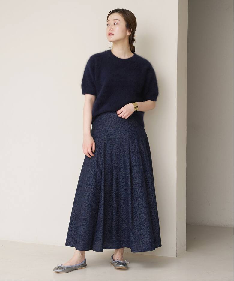 フラワー刺繍タックフレアスカート（ロング・マキシ丈スカート）｜IENA  