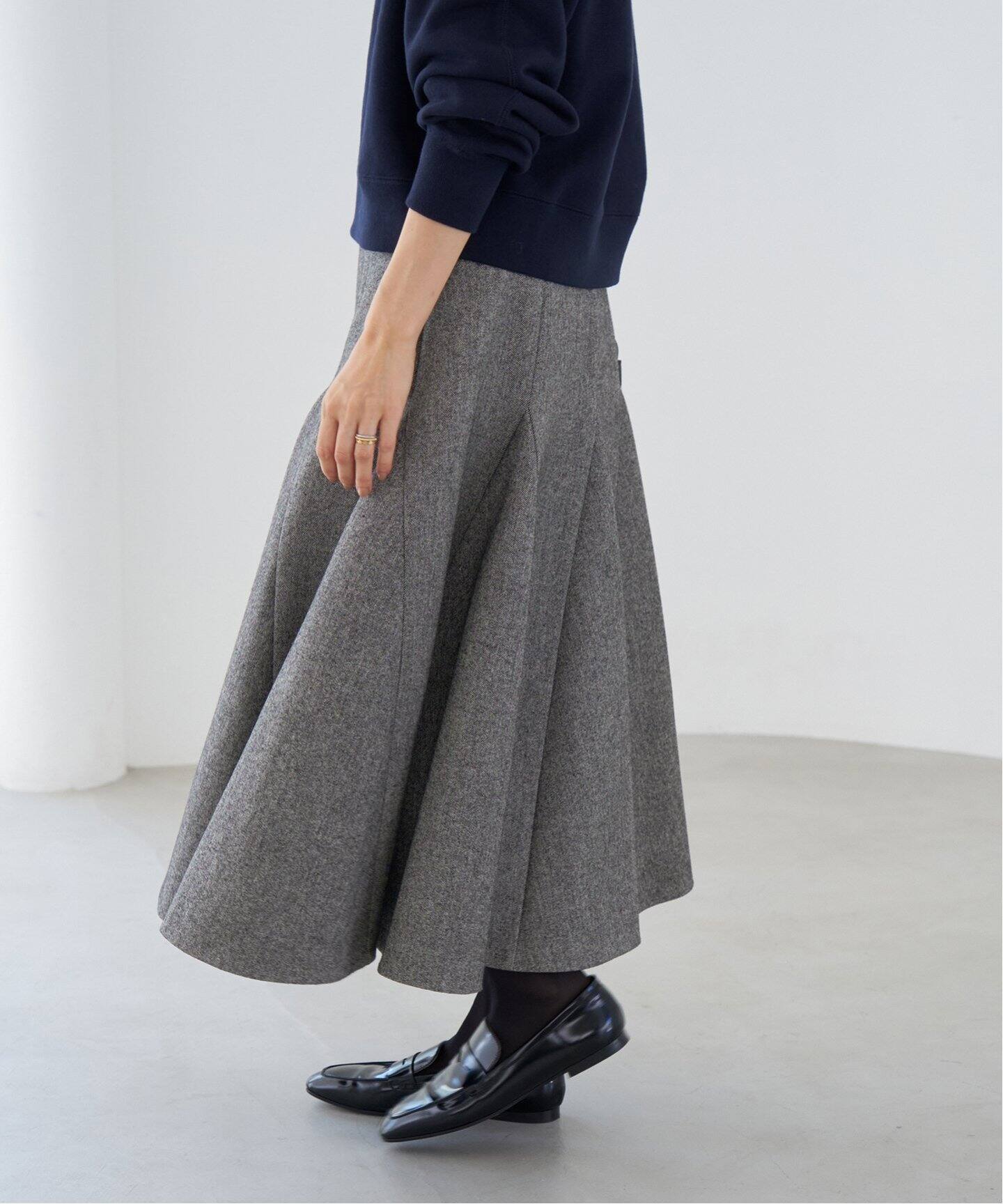 ボンディングツイードフレアスカート（ロング・マキシ丈スカート  