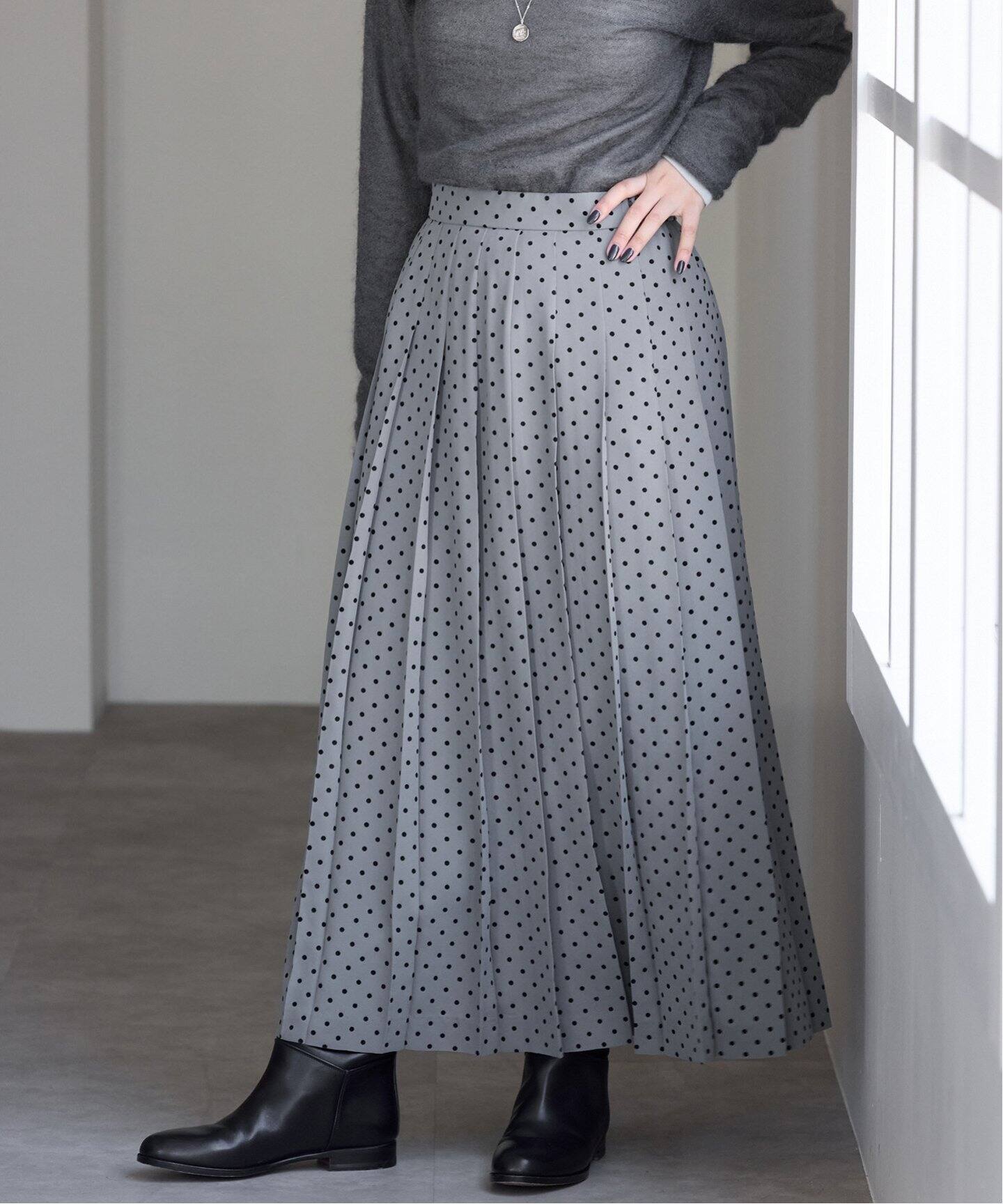 フロッキードットプリーツスカート（ロング・マキシ丈スカート）｜IENA  