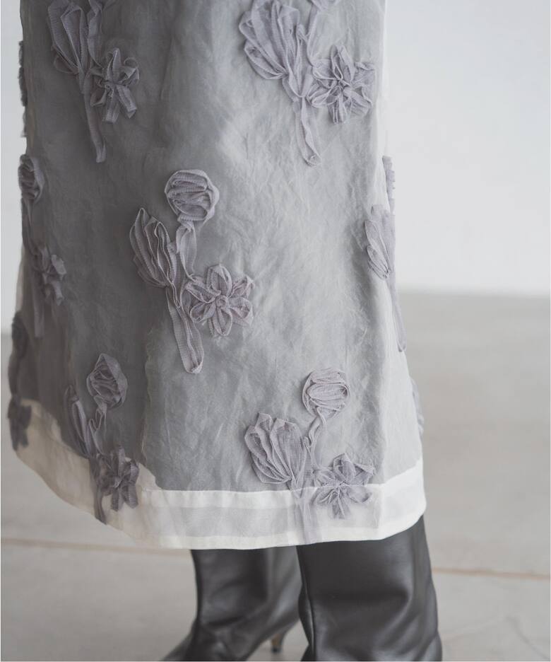 WEB限定/追加》フラワー刺繍オーガンジースカート（ロング・マキシ丈 