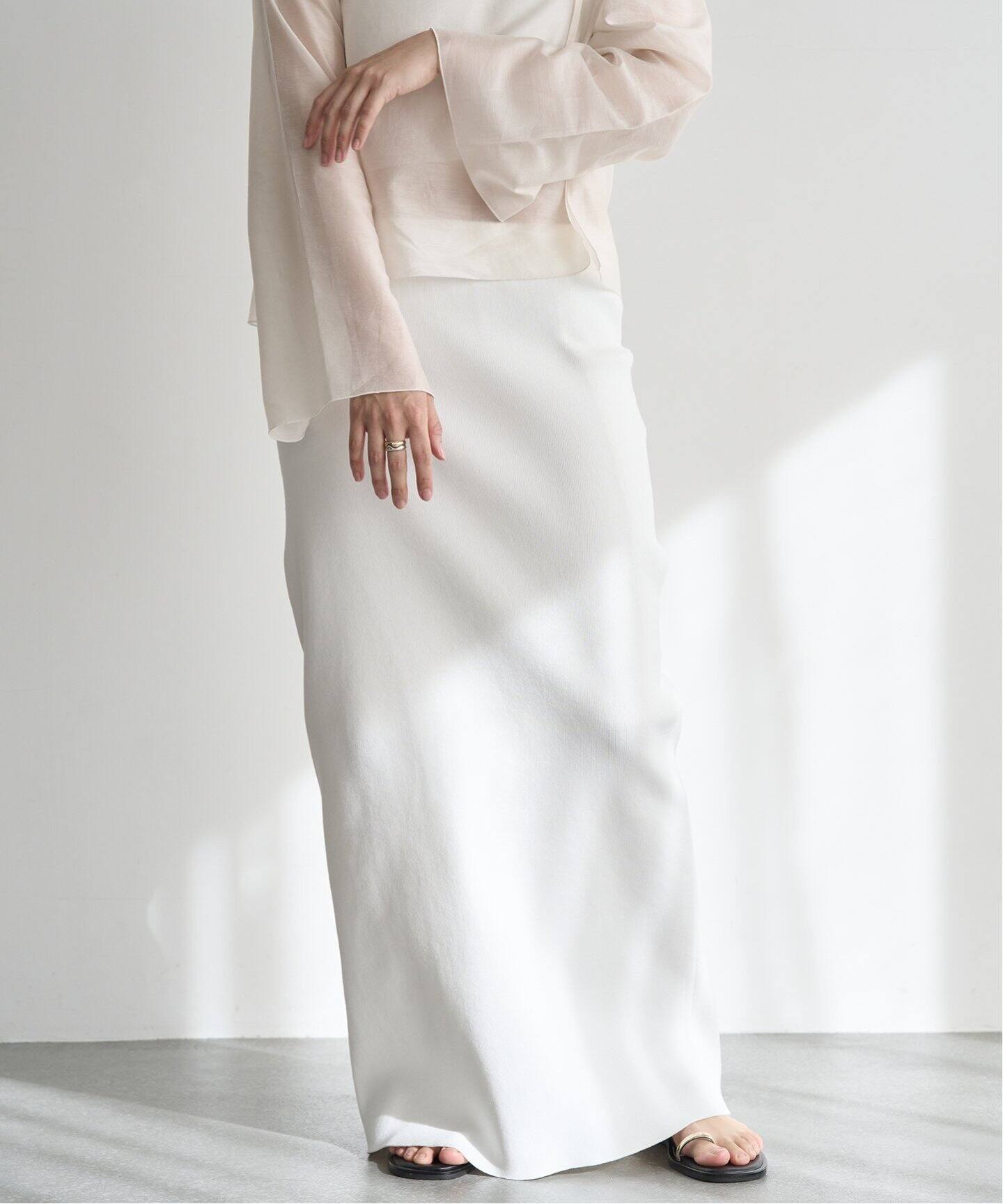 endo.C/PeIラインニットスカート（ロング・マキシ丈スカート