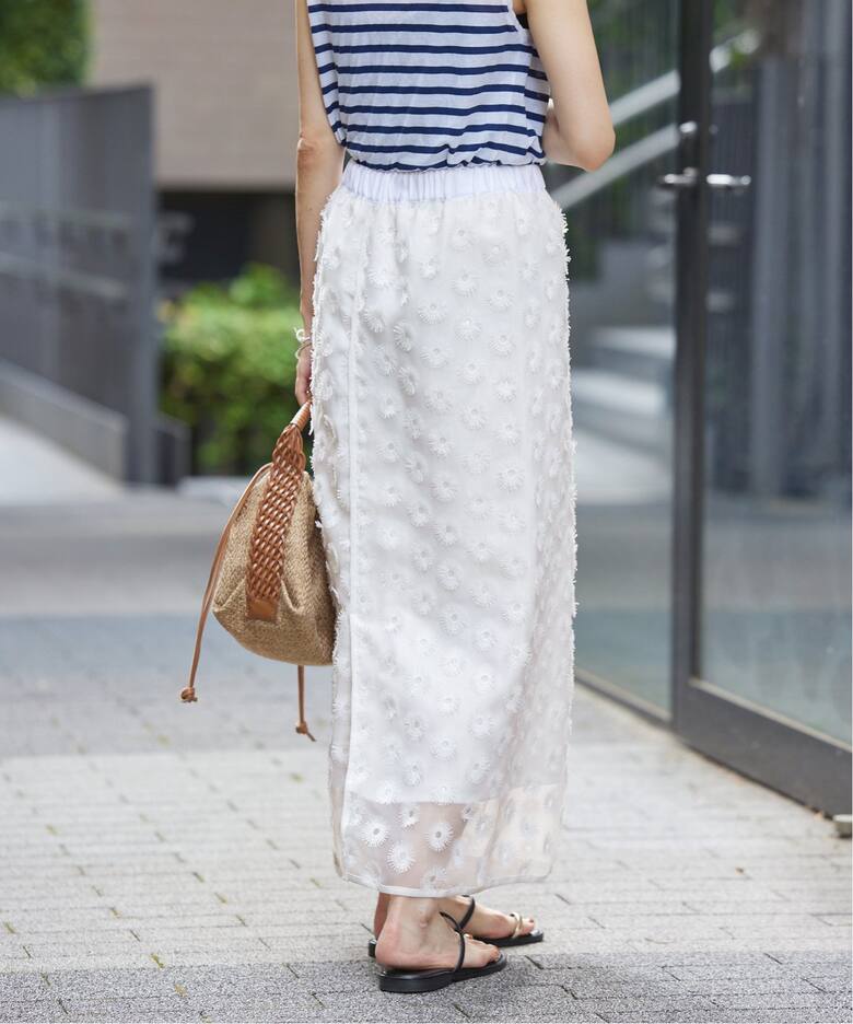 シアージャガード刺繍スカート（ロング・マキシ丈スカート）｜IENA  