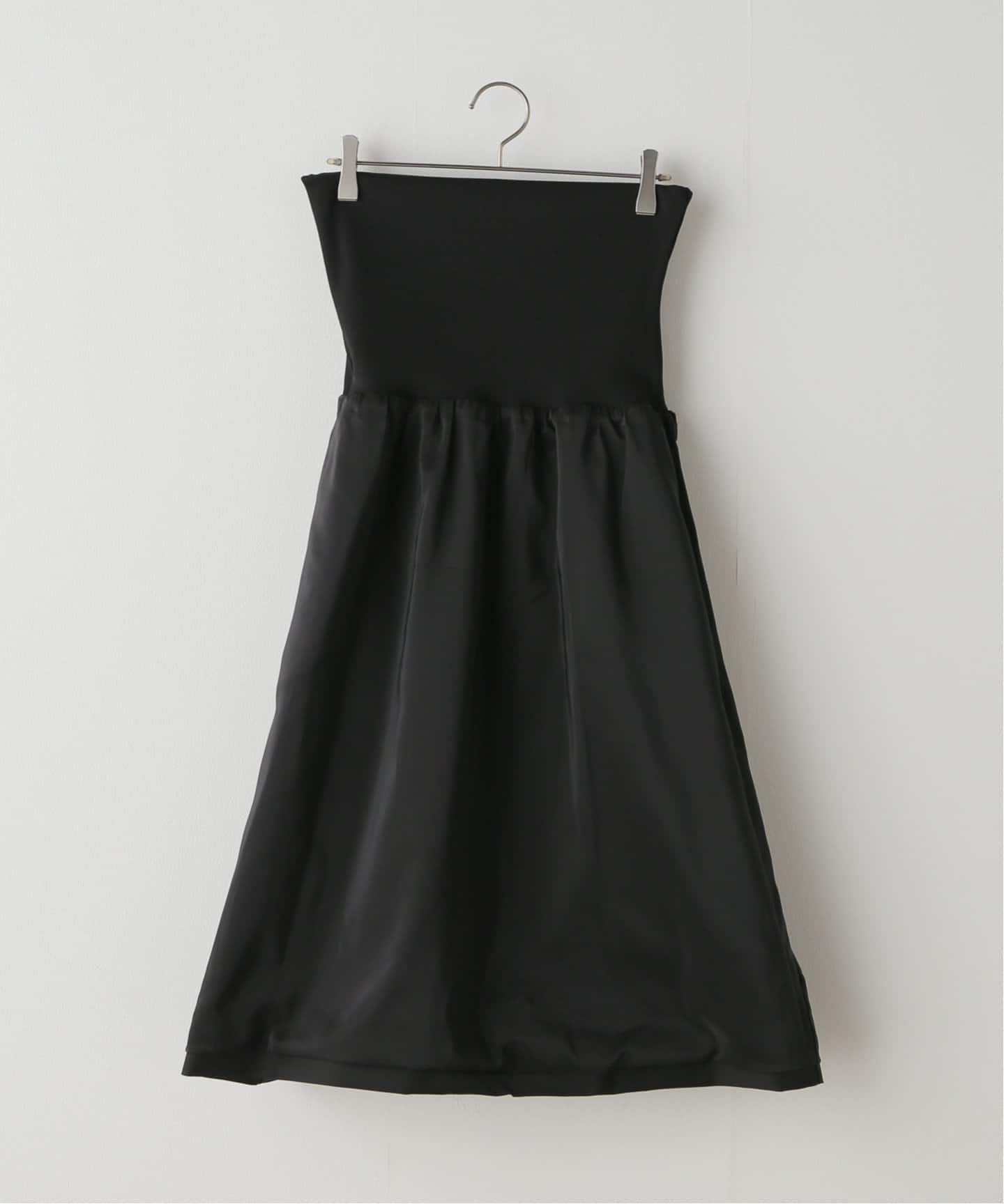 AMOMENTO/アモーメント NYLON SHIRRING FLARE SKIRT スカート