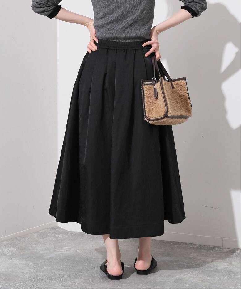 タフタタックギャザースカート（ロング・マキシ丈スカート）｜SLOBE  