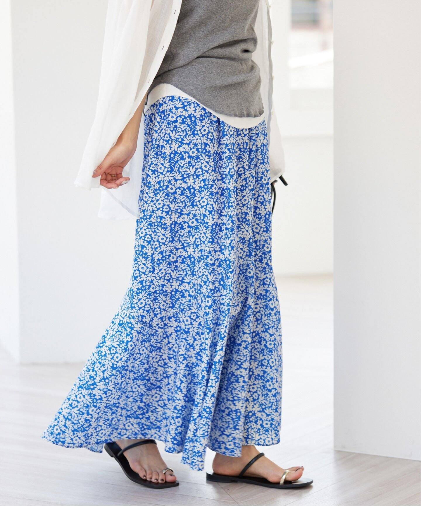 モノクロムアネモネマーメイドフレアスカート（ロング・マキシ丈  