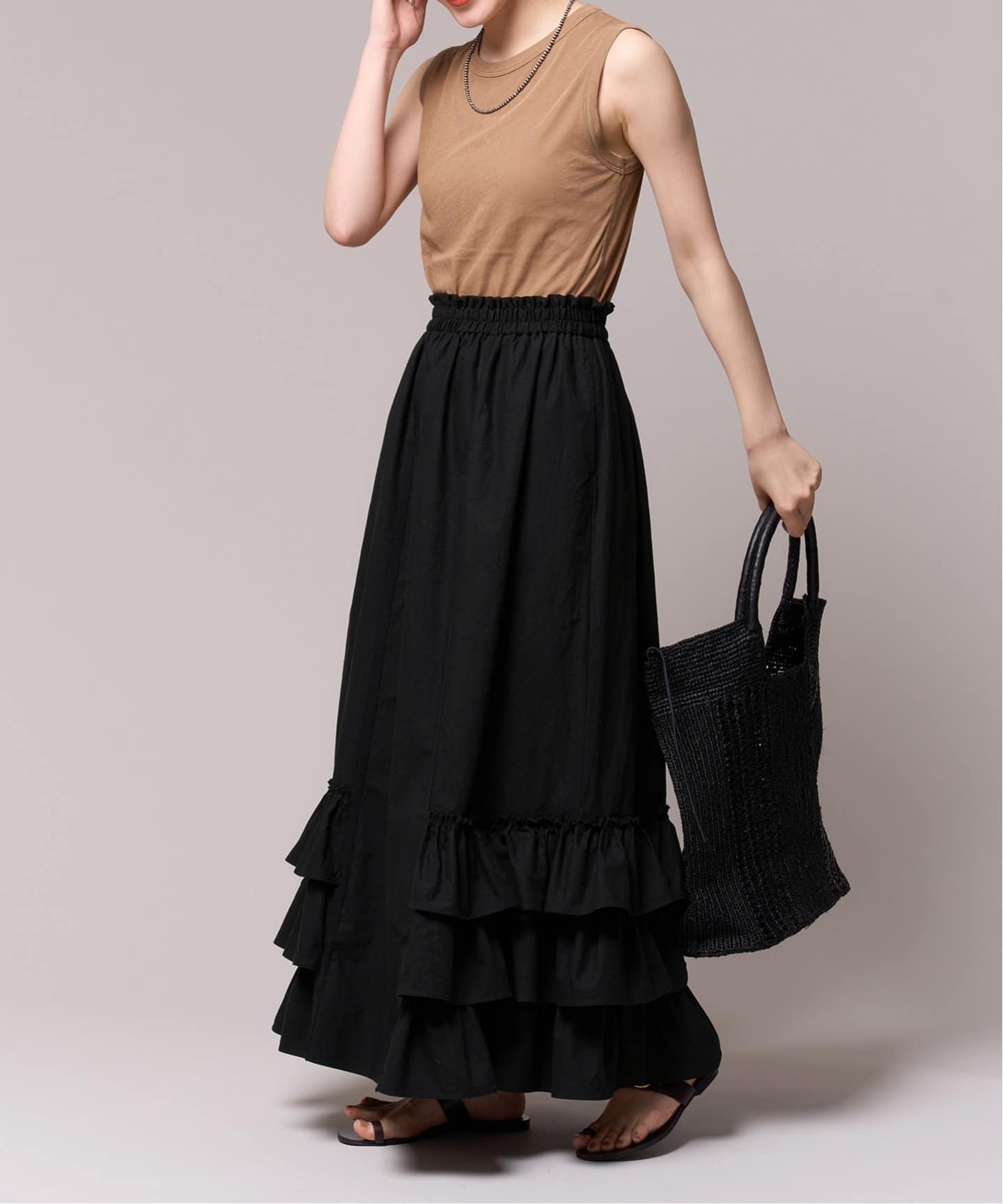 IENA LA BOUCLE コットンリネン馬布フリルスカート（ロング・マキシ丈