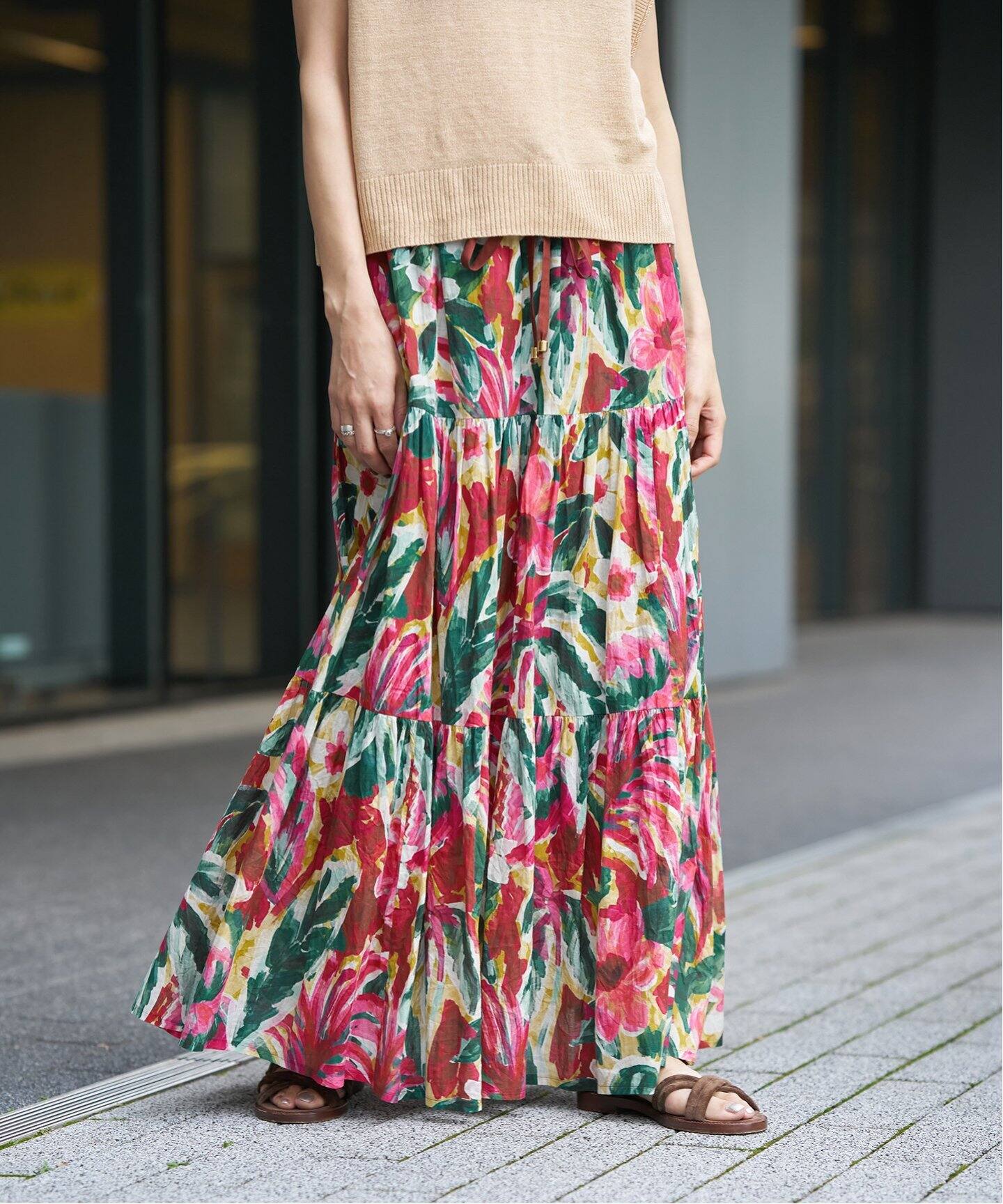 IENA LA BOUCLE DEVEAUX ペイントフラワーティアードスカート（ロング  