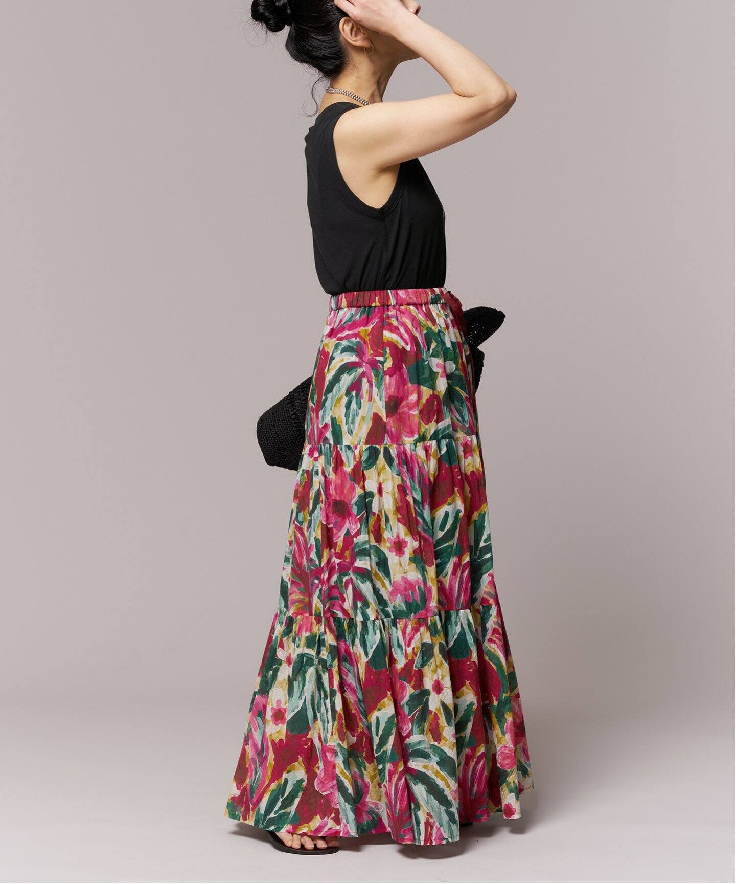 IENA LA BOUCLE DEVEAUX ペイントフラワーティアードスカート（ロング  