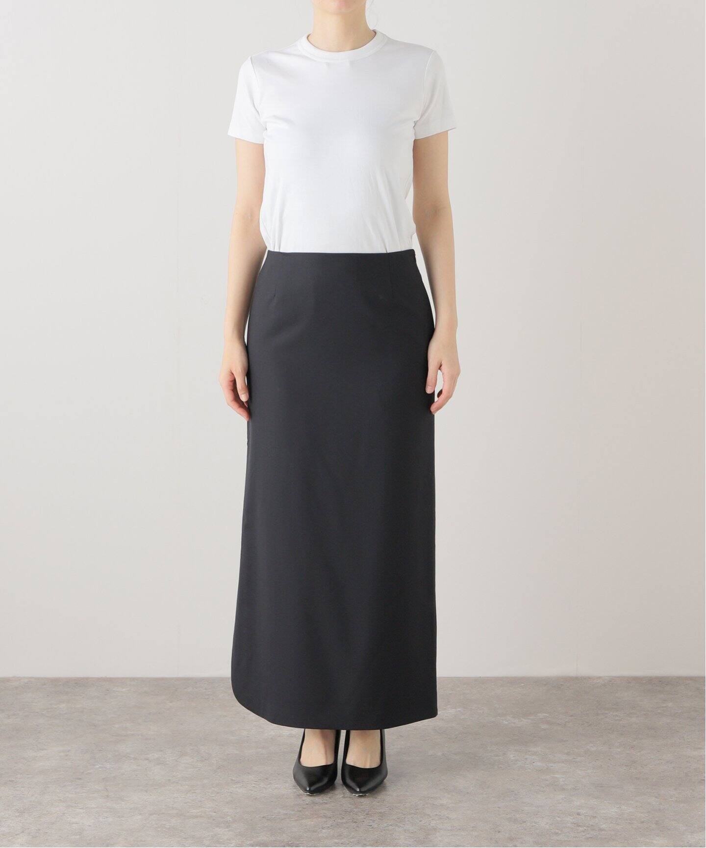 BOWTE（バウト） Super Fine Worsted Back Slit スカート 241050006
