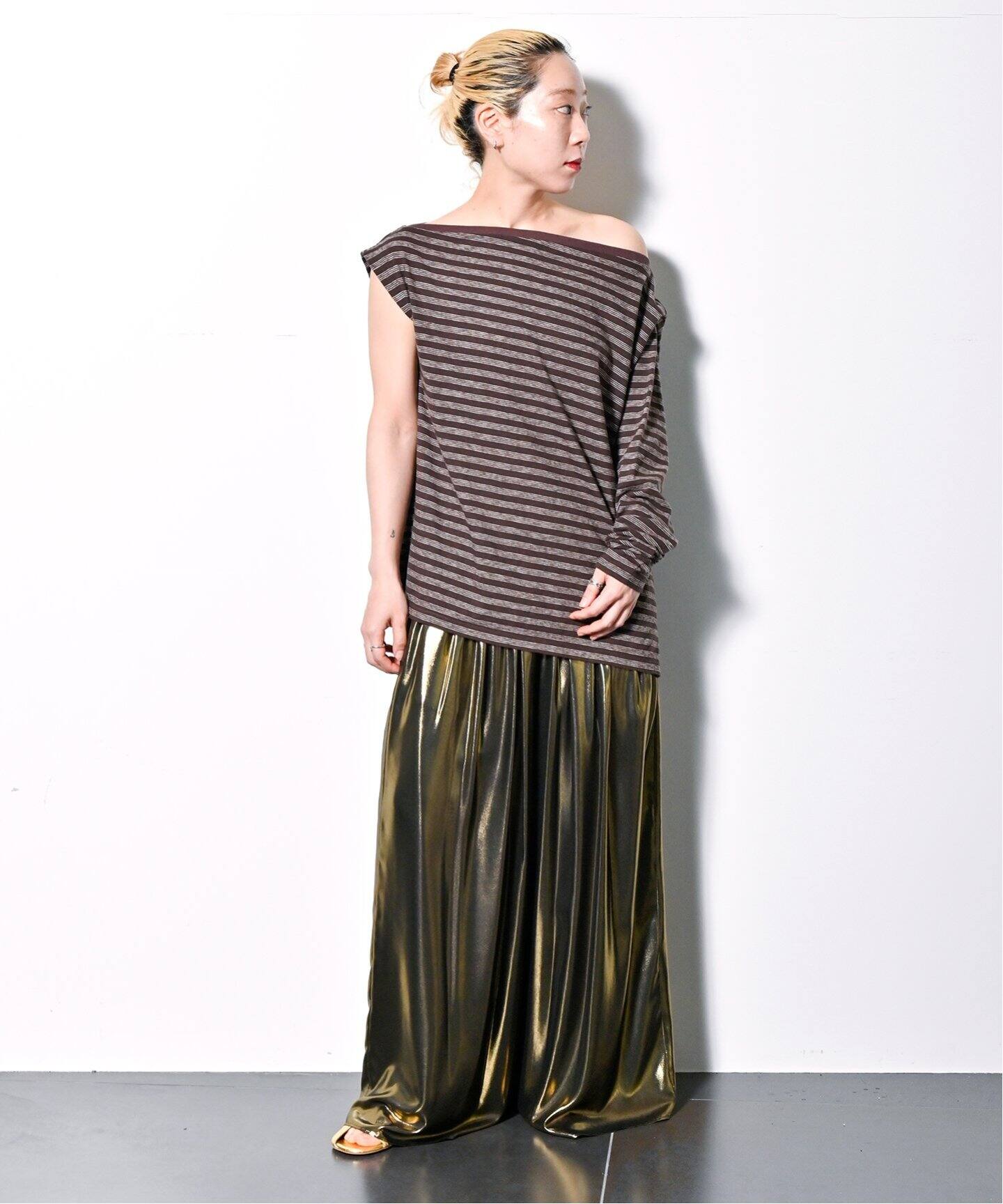 KURO 別注 ONE SHOULDER TEE：Tシャツ（Tシャツ／カットソー 