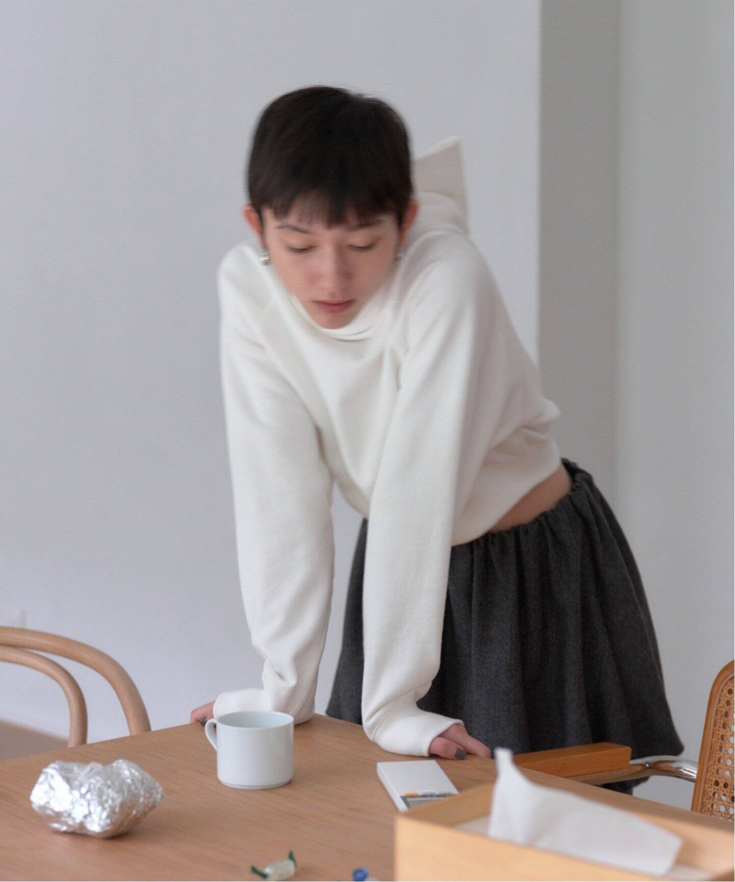 naive hoodie（スウェット）｜Charles Chaton（シャルル シャトン）の