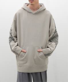BOICE FROM BAYCREW'S トップス