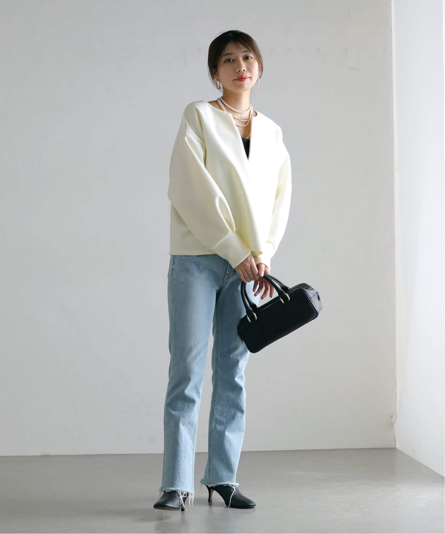 Vネックニードルパンチプルオーバー（Tシャツ／カットソー）｜La