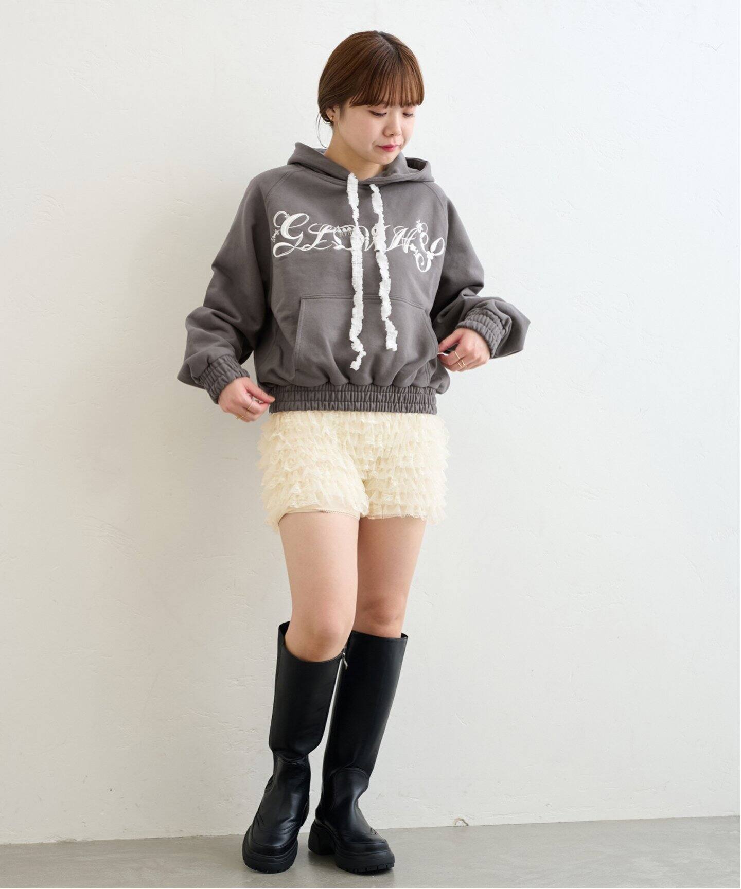 GLOWNY/グロウニー】 BONNIE HOODIE（パーカー）｜U by