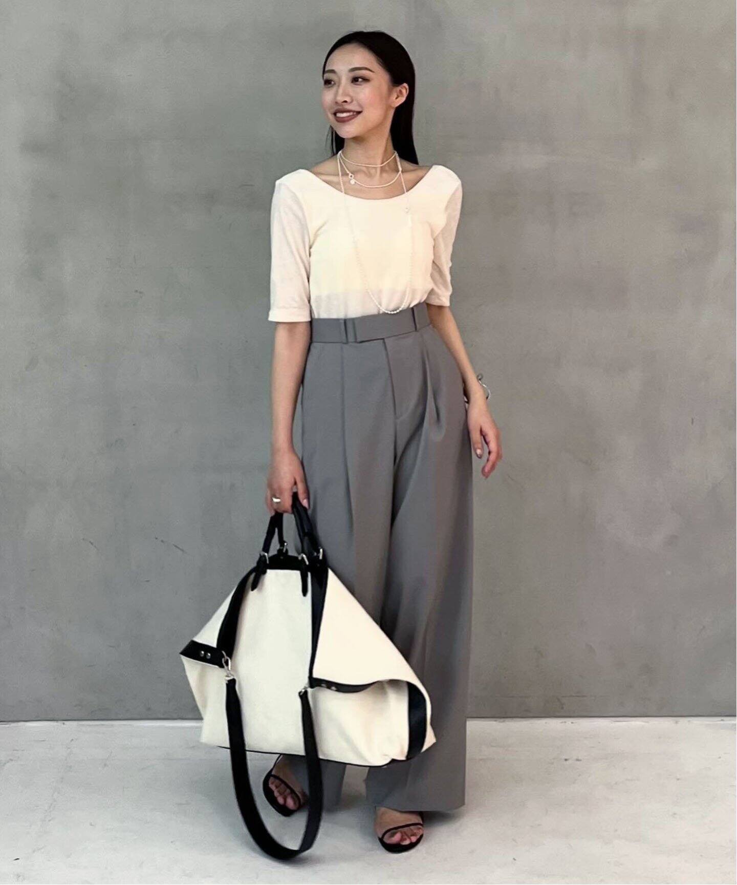 ベロアバレリーナトップ（カップ付きインナー）｜NOBLE