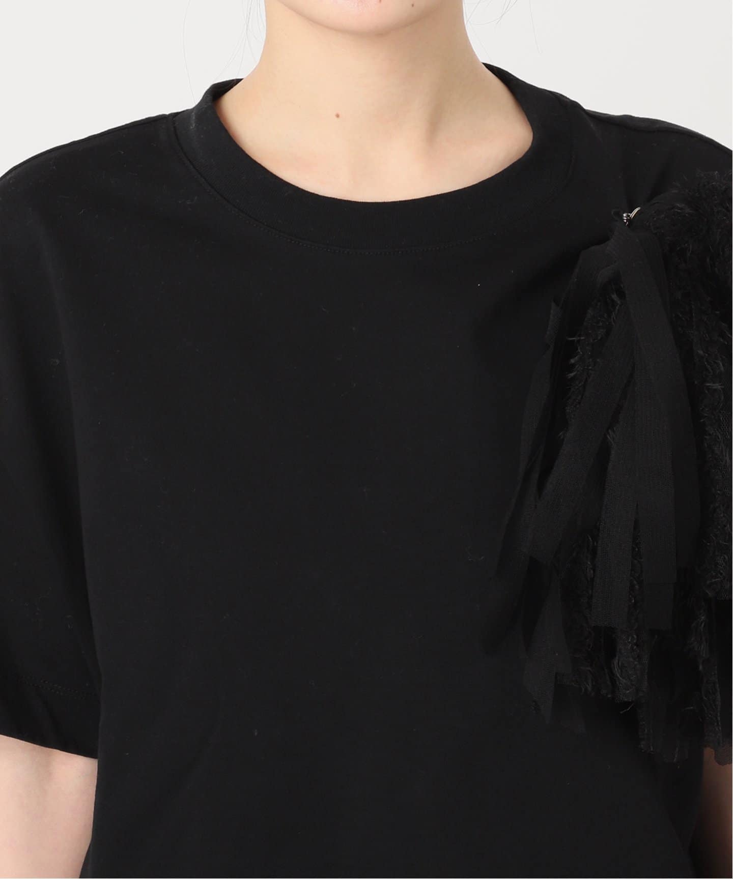 フラワーコサージュTシャツ（Tシャツ／カットソー）｜NOBLE