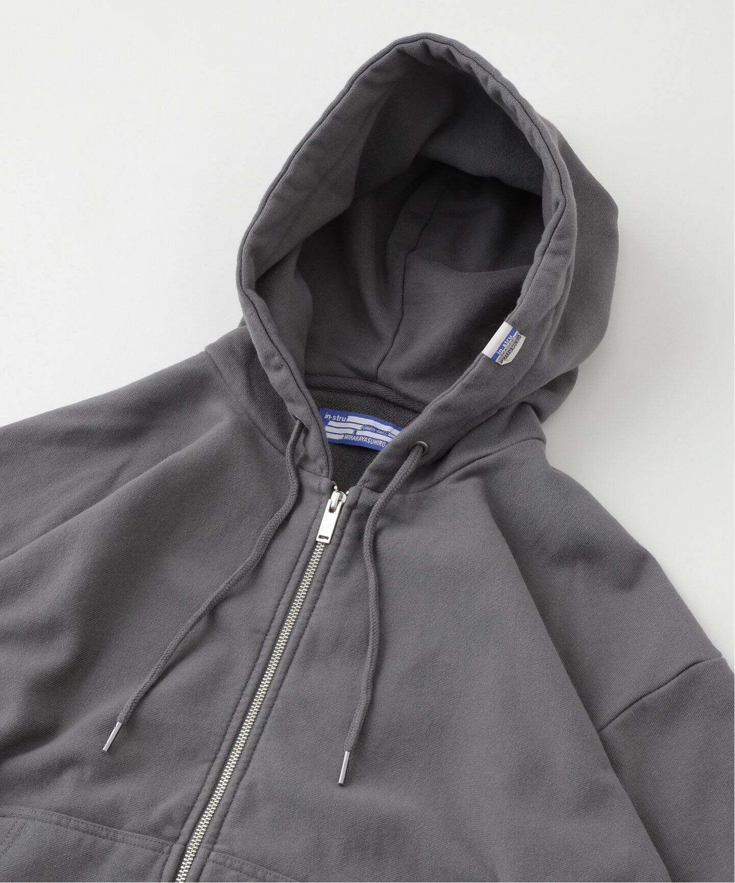 IN STRU(MEN-TAL) / インストルメンタル】ZIP PARKA（パーカー 