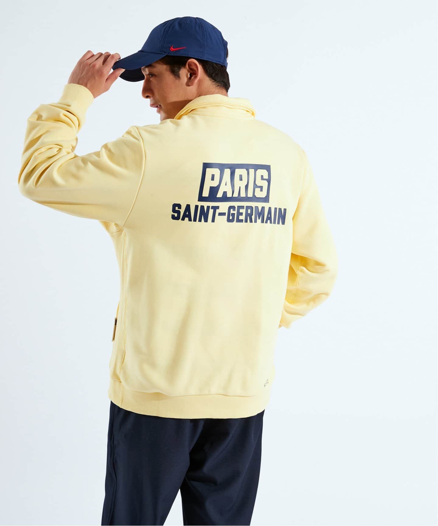 NIKE PSG スウェット パリ・サンジェルマン ナイキ クラブスウェット- レッド