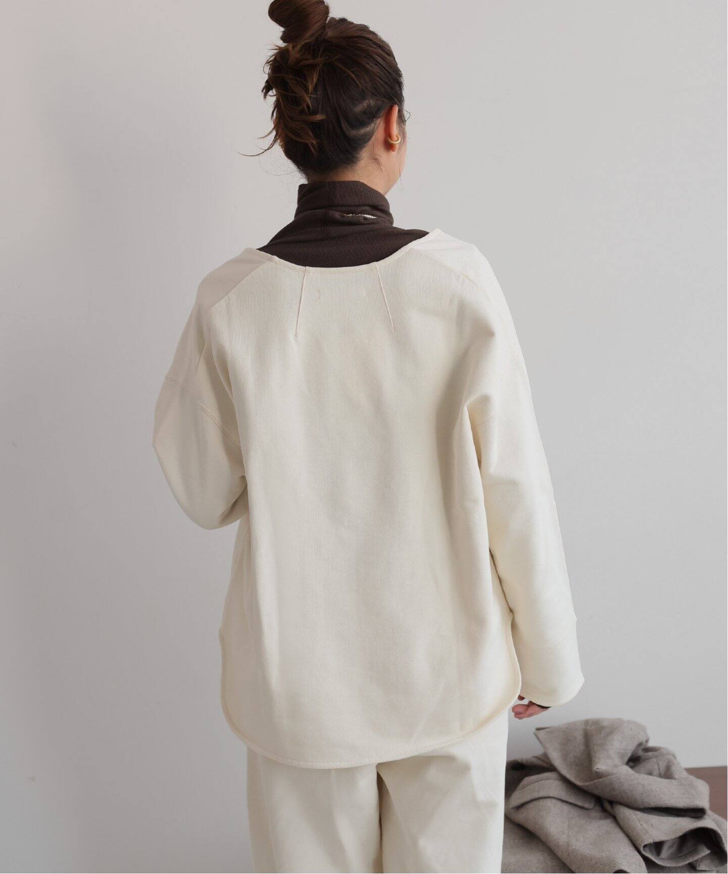 クリア裏毛ディープVプルオーバー（スウェット）｜JOURNAL STANDARD  