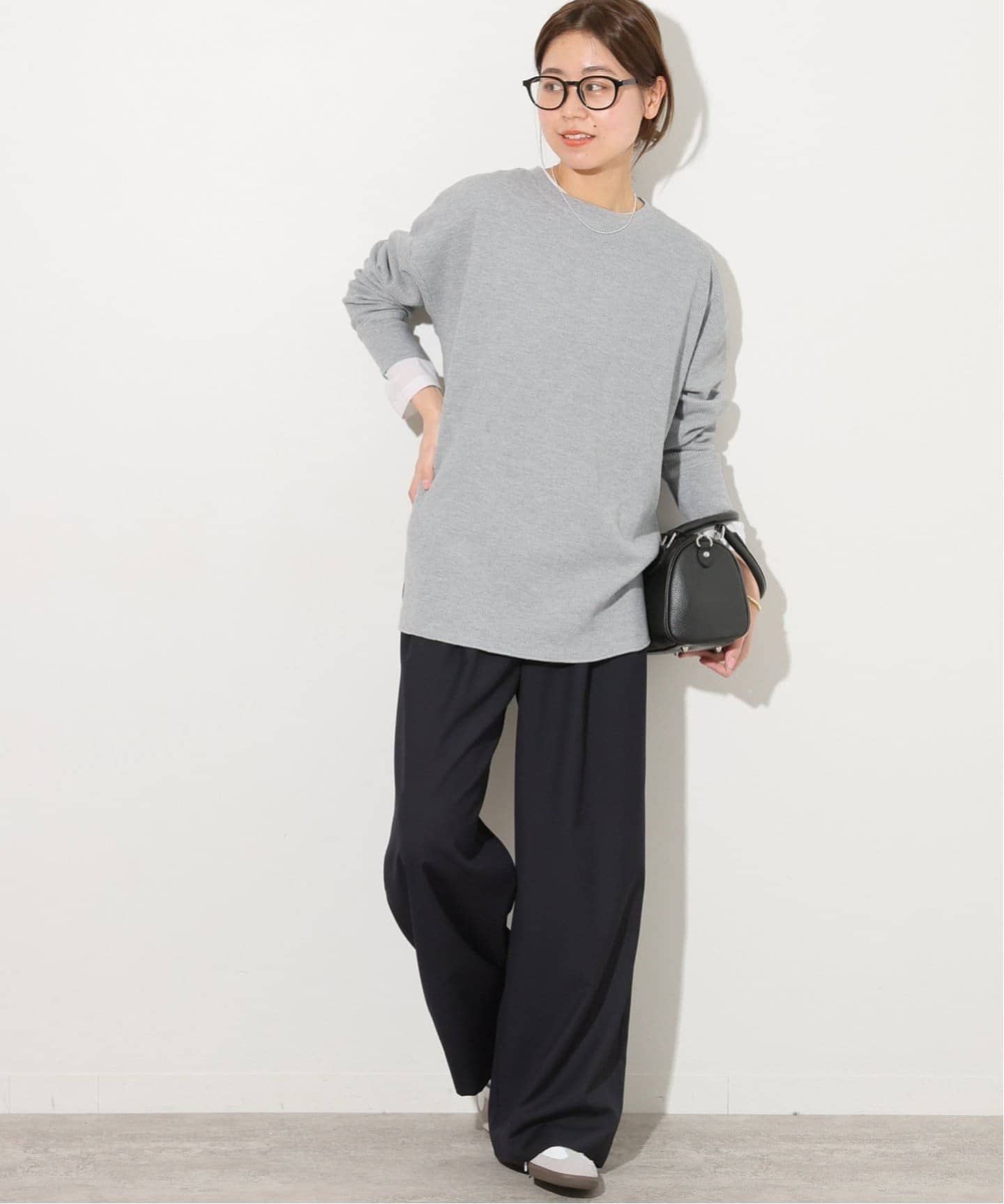 boohoo オーバーサイズ ロングスリーブTシャツ リピーター続出！】バックジップロングスリーブTブラウス Emma