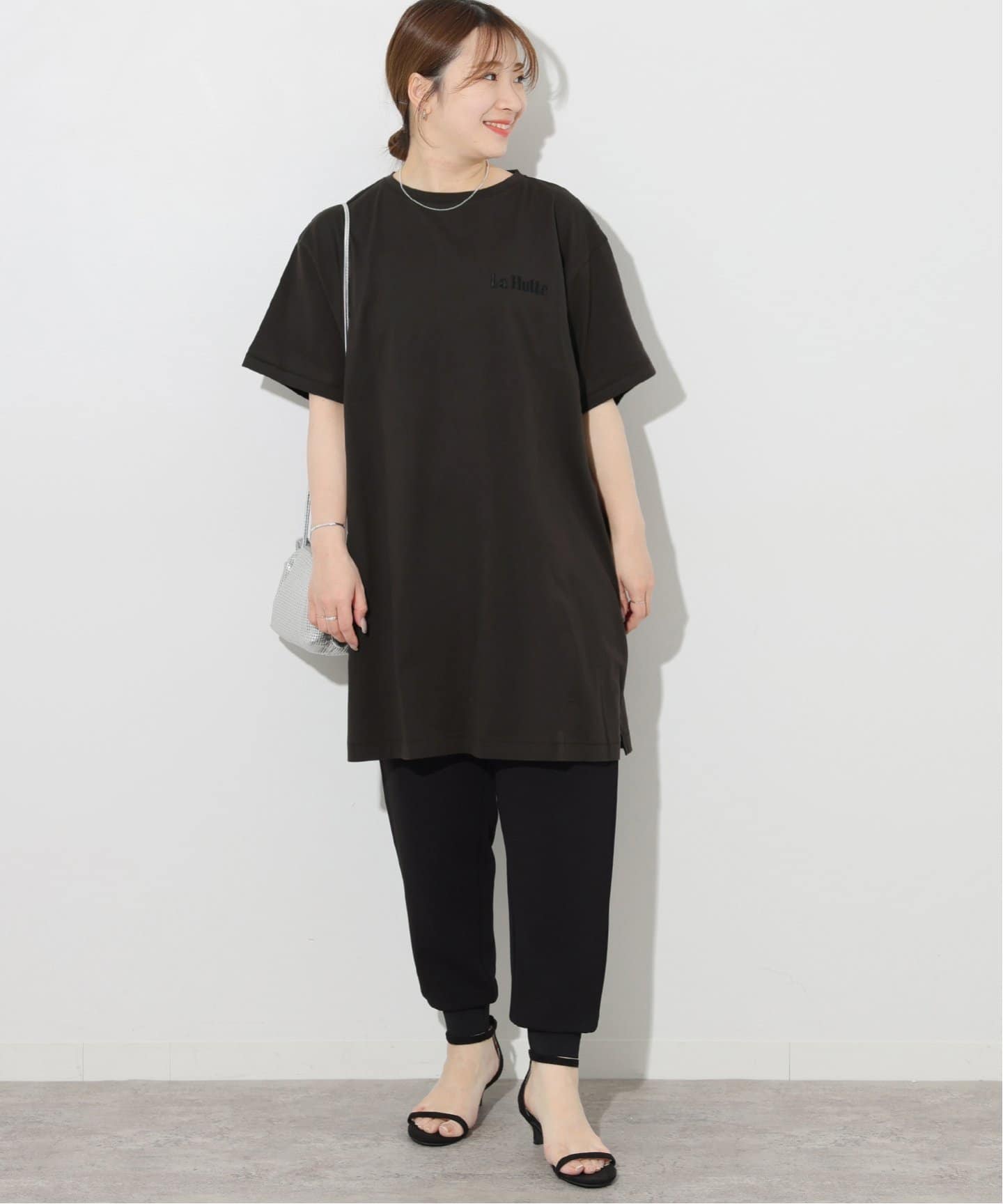 La Hutte ラ　ユット　大人女性必須アイテム La Hutte ラ ユット 大人女性必須アイテム - メルカリ