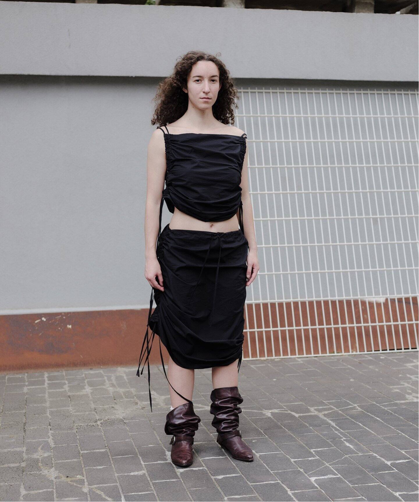 BASERANGE/ベースレンジ】PICTORIAL STRAP TOP（Tシャツ／カットソー 