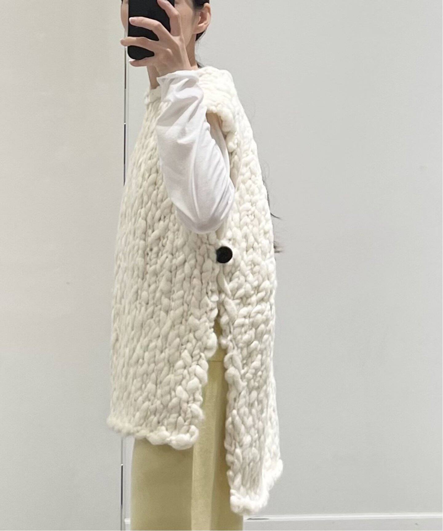 HAKUJI/ハクジ】Hand-knitted NS sweater（ニット／セーター）｜EMILY  