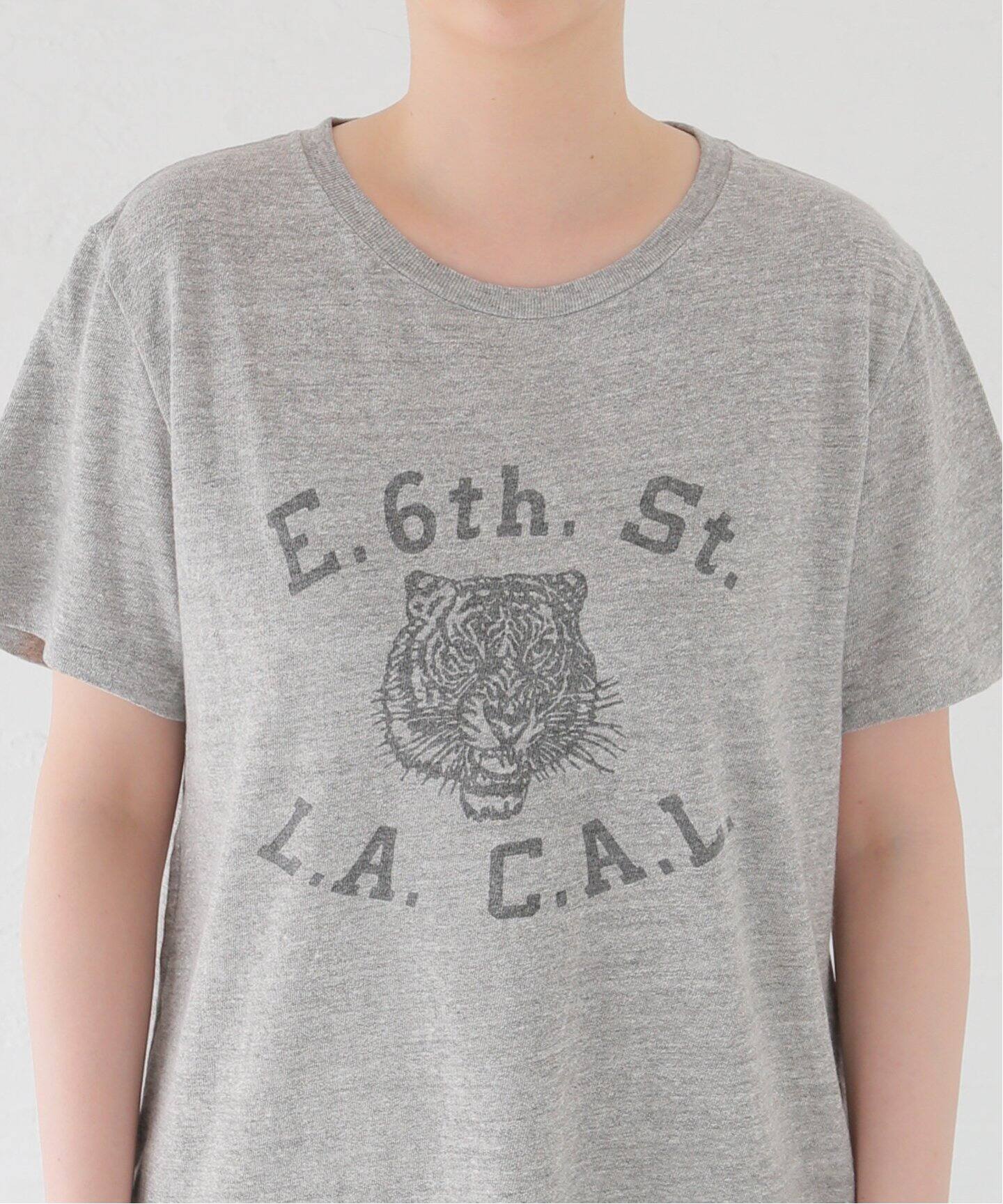REMI RELIEF/レミレリーフ】 L.A. C.A.L. Tシャツ（Tシャツ 