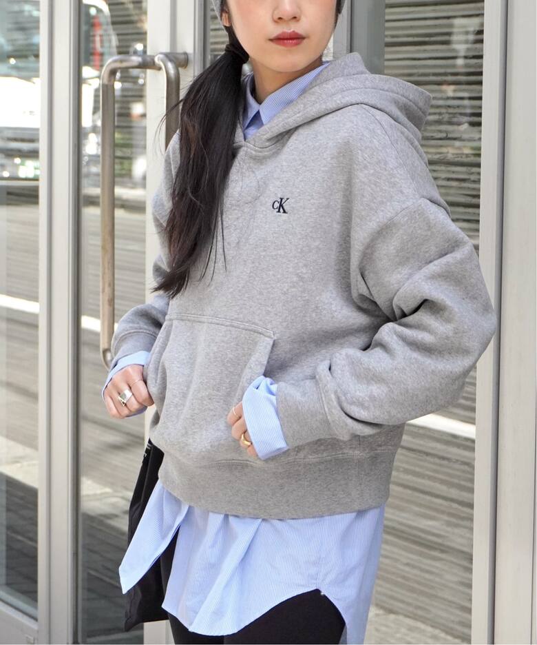Calvin Klein / カルバン クライン】アーカイブロゴフリースプル 