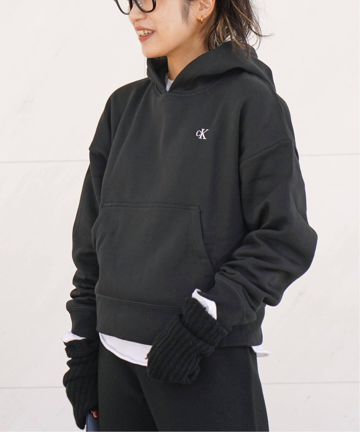 Calvin Klein / カルバン クライン】アーカイブロゴフリースプル 