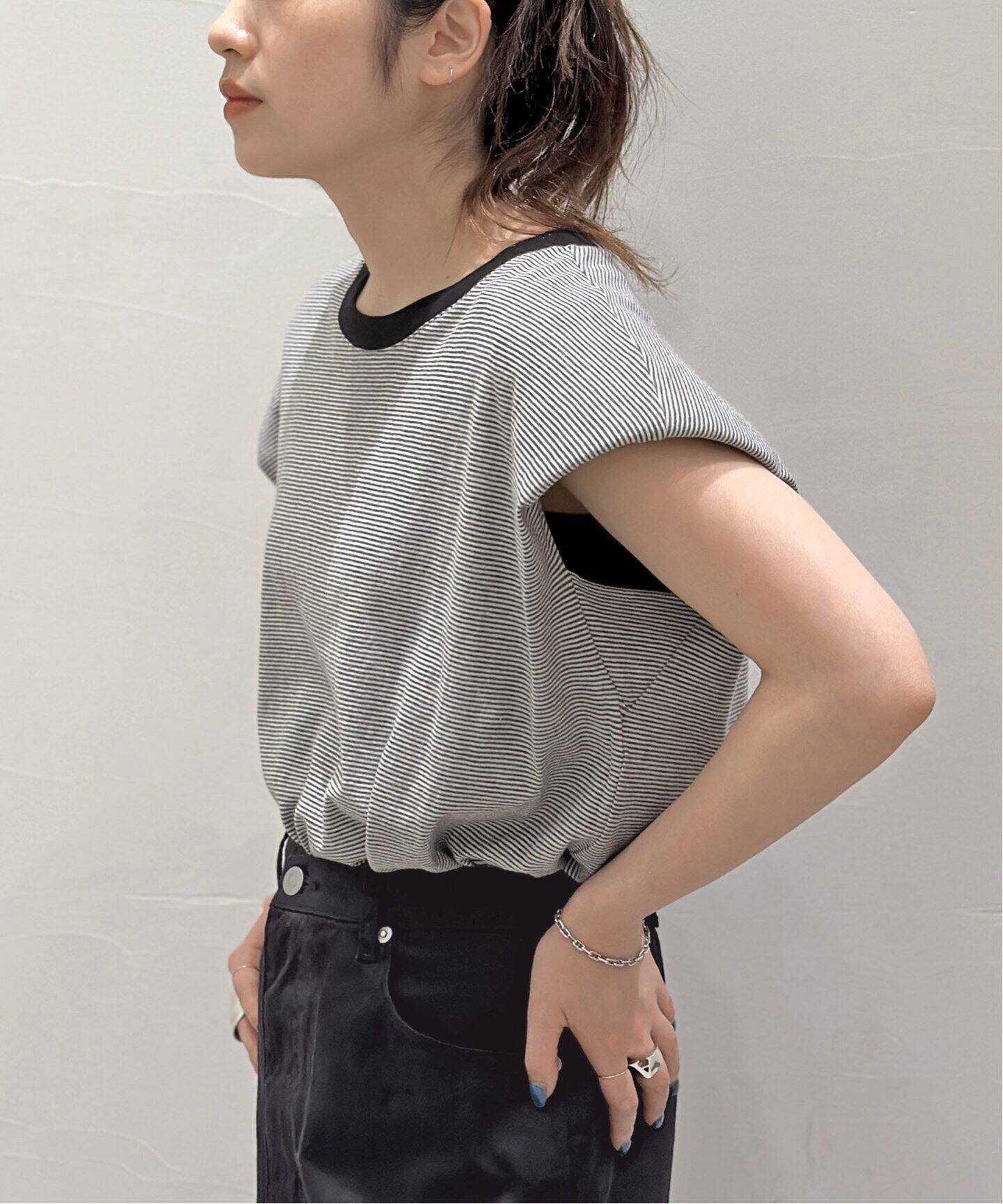 KURO/クロ】別注パワーショルダーボーダーノースリーブT（T