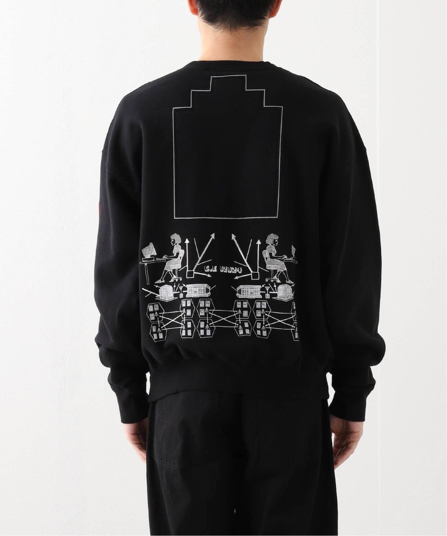 C.E / シーイー】cavempt CHANNEL ENCODING CREW NECK（スウェット  
